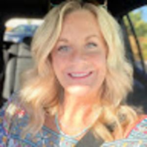 Meet your Posher, Molly